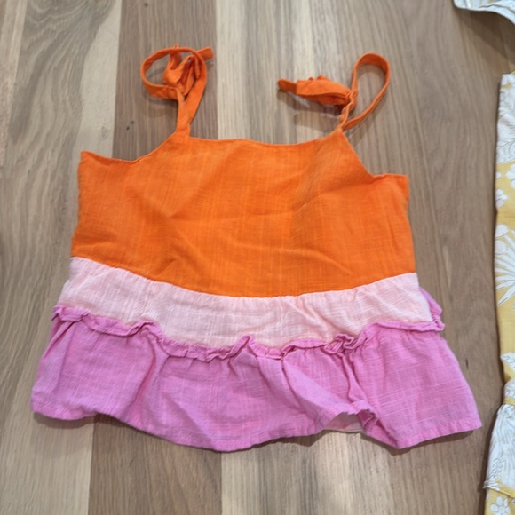 Size 4T bundle - Picture 5 of 10